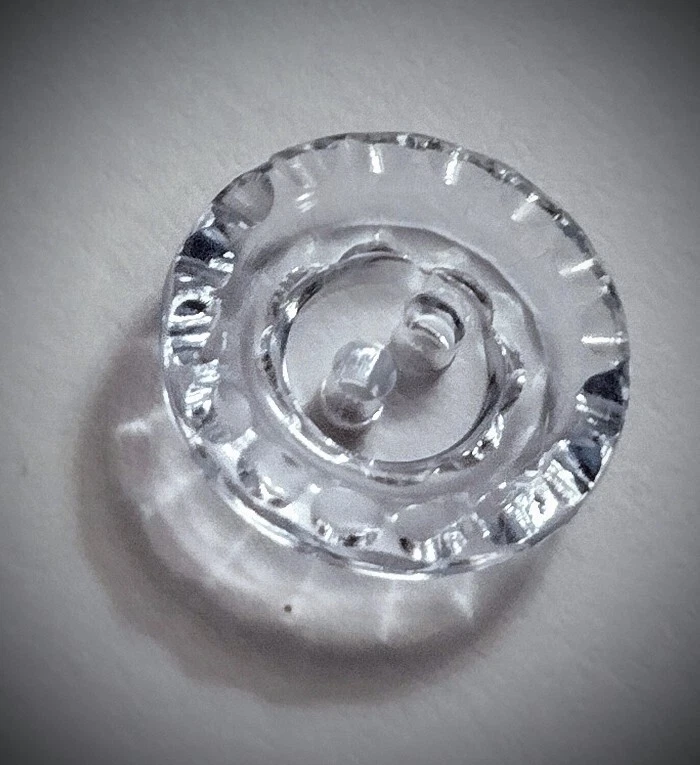 1/2" 2-Hole 'Crystal' Light Blue Craft/Clothing Buttons - Image 3 of 4