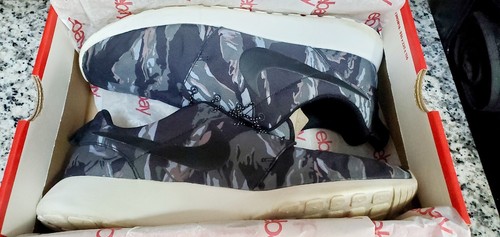 NIKE Size 12 Rosherun GPX Black Grey Camo Air Max React Shoes 555445 001 w/Box! - Picture 13 of 13