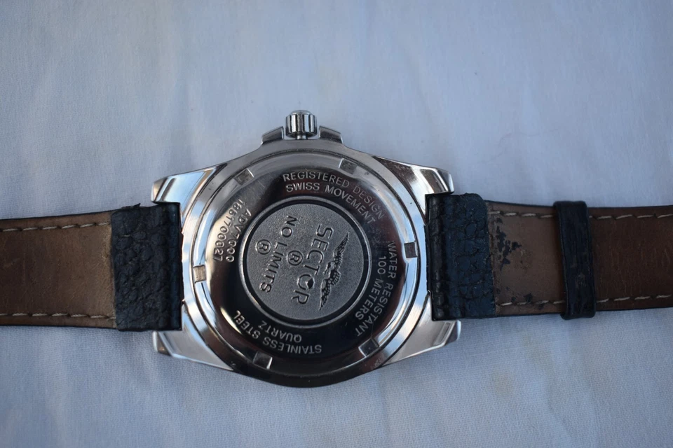 SECTOR Men STAINLESS STEEL BLAck DIAL WATCH AND DATE 38mm ADV7500 - Image 4 of 4