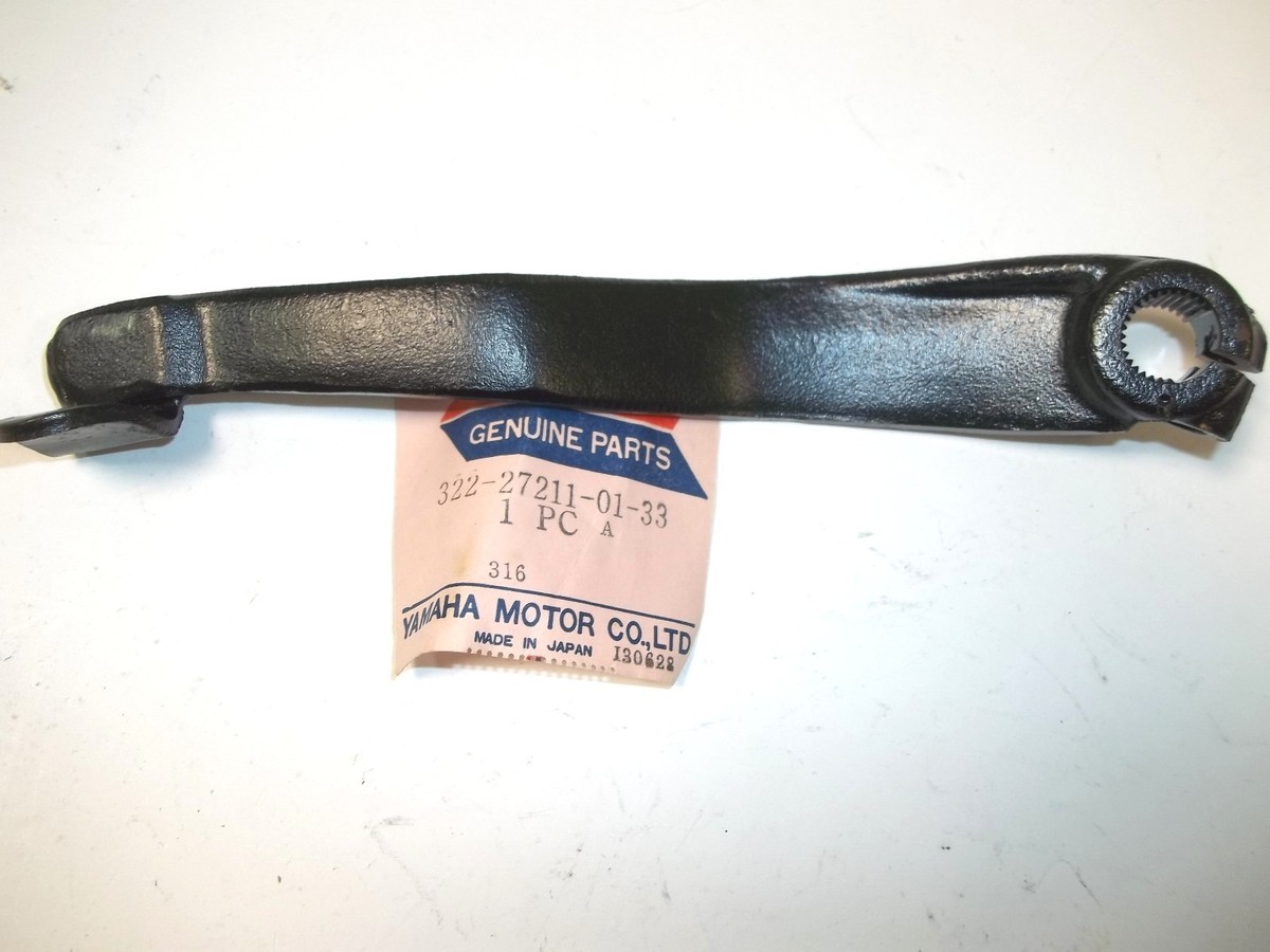 【A】 YAMAHA DT2MX RT2MX BLACK REAR BRAKE PEDAL DT RT 2 MX 322-27211-01