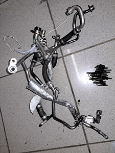 Mercedes S213 W213 E200D Ölleitung Turbolader A6541800700 Kühlmittelleitung