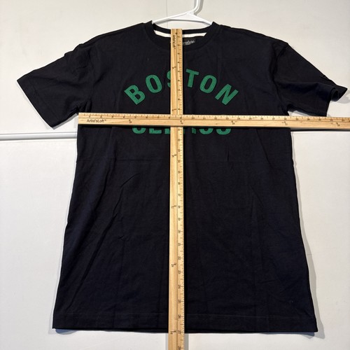 NWOT Men's Small Fanatics Signature NBA Boston Celtics Black T-Shirt