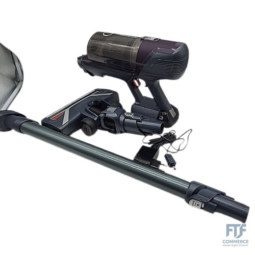 Rowenta X-Pert Akkustaubsauger. 1× Fugendüse, 1× Wandhalterung, 1× Bürste fehlen