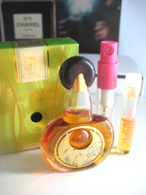  Vintage 0.17 oz mini EDP Guerlain Mahora eau de parfum perfume Champs Elysees