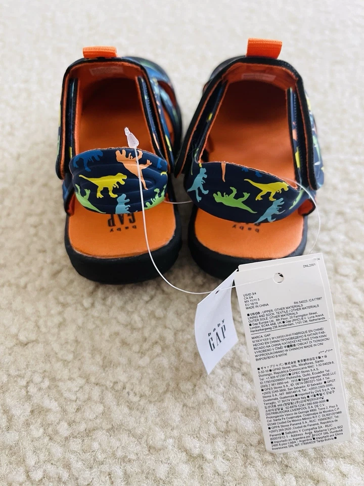 Sandalias Dino 5/6 Baby Gap para niños pequeños nuevas con etiquetas Foto 3 de 4