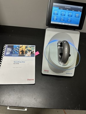 THERMO SCIENTIFIC NANODROP ONE MICROVOLUME UV-VIS SPECTROPHOTOMETER SPECTROMETER