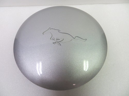Set Of 4 OEM Lincoln Mark VIII Center Caps – Silver, Fits 1996-1998 Models, Part F5LC-1A096-AB