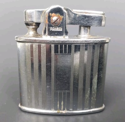 Vintage Ronson Standard Chrome Striped Pocket Lighter No Monogram Made In USA A