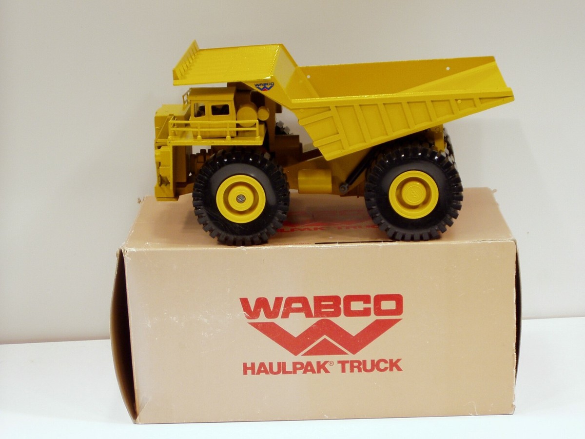 Wabco Haulpak Dump Truck - o/c - 1/50 - Conrad #272 - w/ Steering