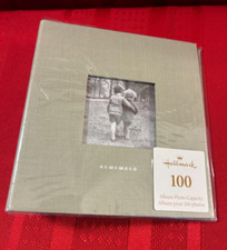 Photo Album Fits 4"x6" Pictures, 100 Photo Capacity, New/Excellent Condition