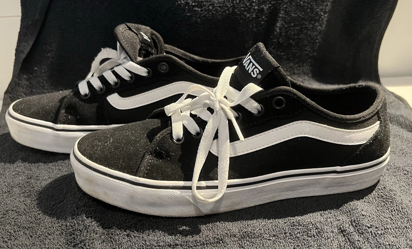 Vans nuove numero 40 mai indossate