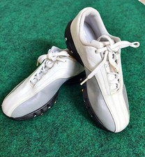 NIKE Tiger Woods Junior Golf Shoes 6 Youth NEW SOFT SPIKES, good condition