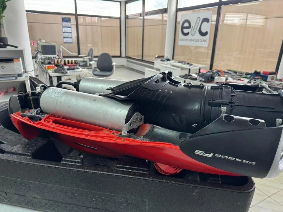 Servicio profesional de reparación Seabob - 7 años de experiencia garantizados Foto 2 de 4