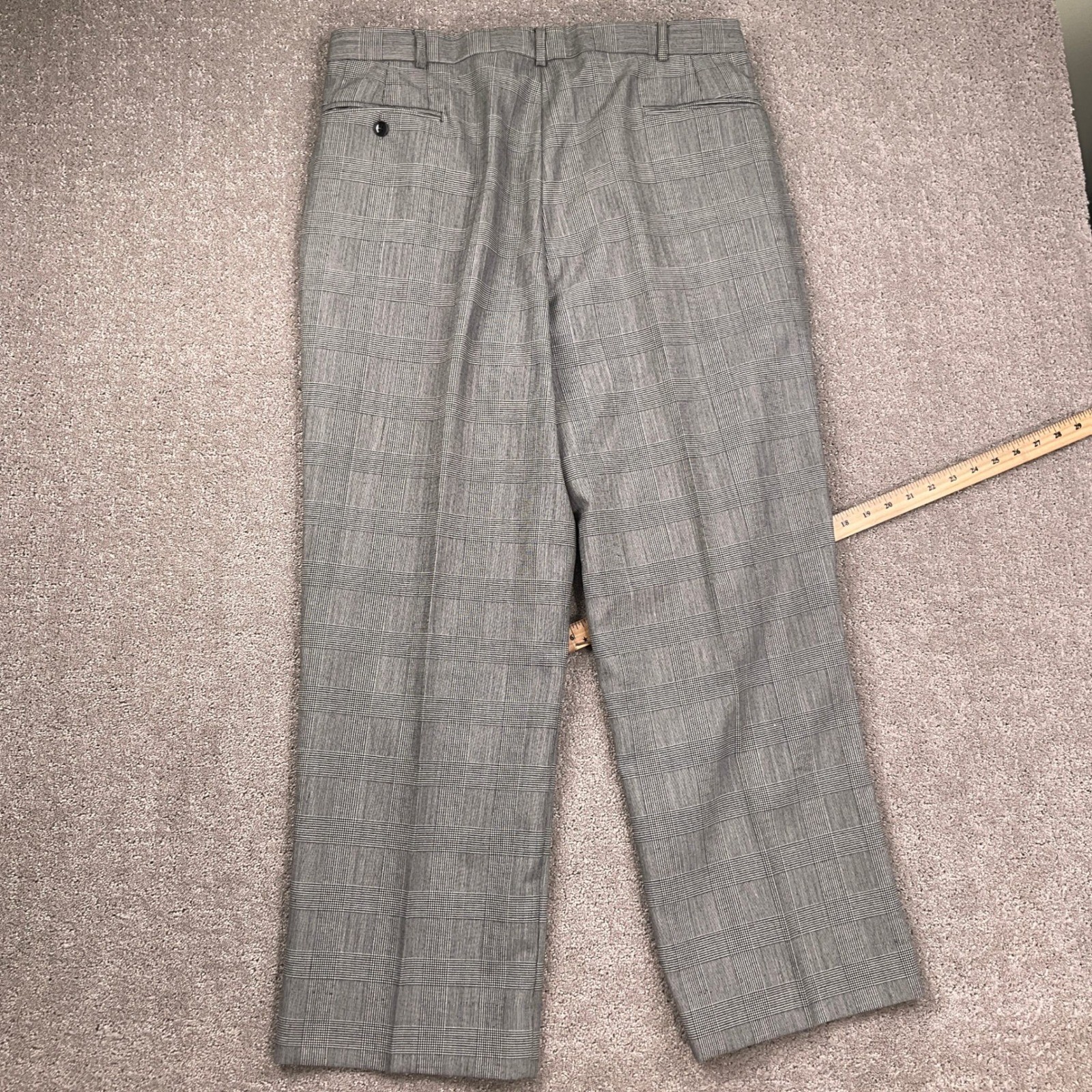 Egon von Fürstenberg Suit Mens 42R 35W 29L Gray Black Plaid Double Breasted VTG