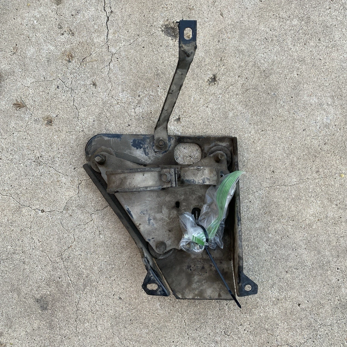 Genuine OEM Fuel Pumps & Sending Units for Volvo 240 for sale | eBay