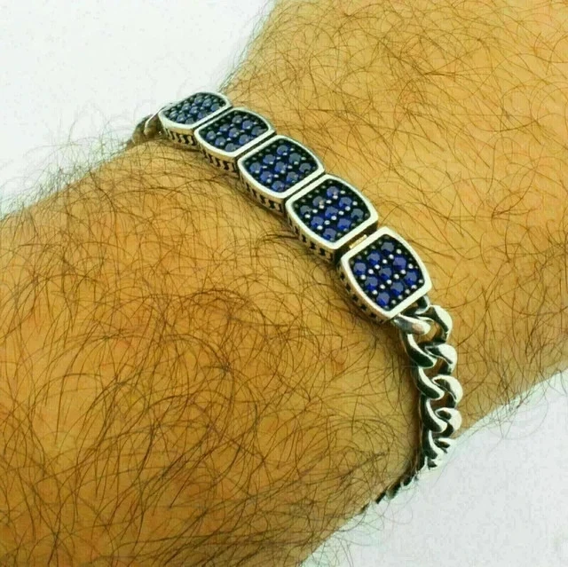 Brazalete redondo de zafiro azul creado en laboratorio de 6 quilates para hombre chapado en oro blanco de 14 quilates plateado Foto 2 de 4