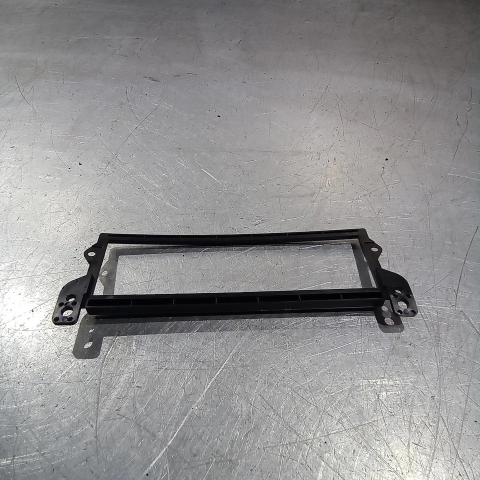 Se adapta a: Adaptador de radio unidad principal Din única BMW Mini R50/R52/R53 2000-2006 Foto 4 de 4