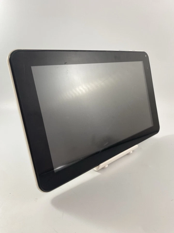 iMedia Blaze 9 White Wi-Fi 16GB 9" 1GB Quad-Core Lightweight Android Tablet #F3 - Image 4 of 4