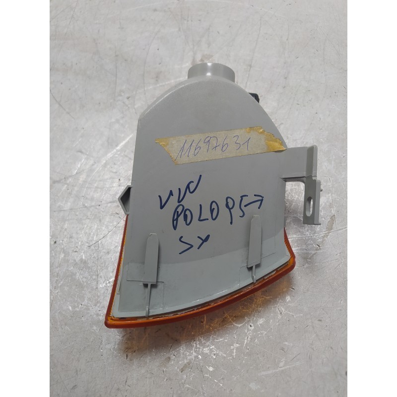 Fanalino freccia ant SX VW Polo MK3 1994-03 Gecar 22473000 - Usato Garantito