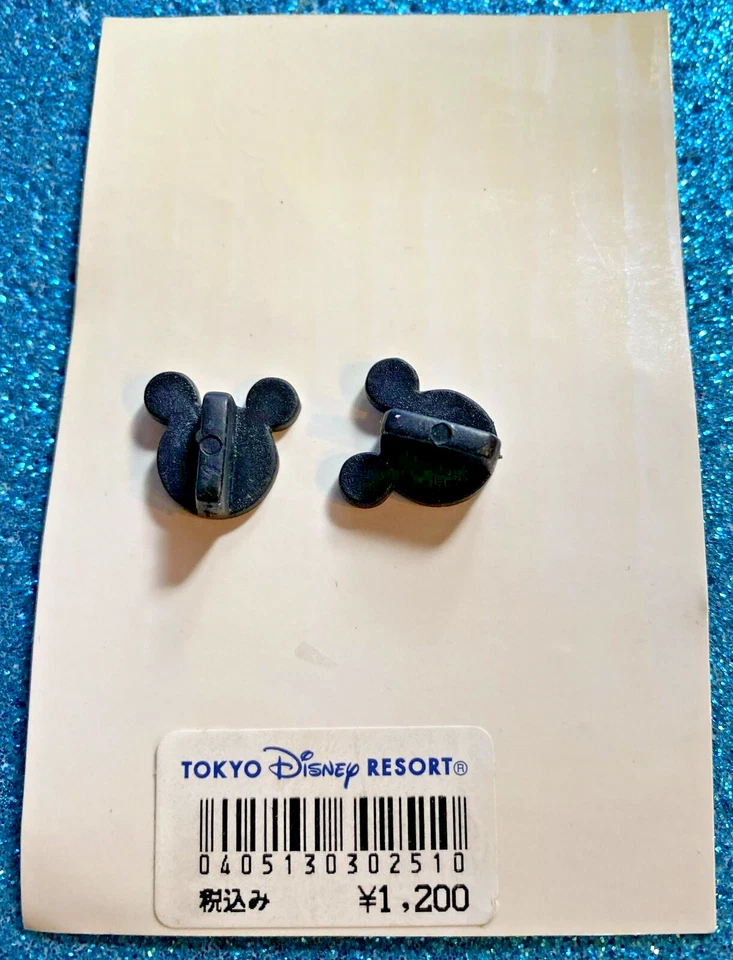 DISNEY TOKYO 2006 TDR HARBORSIDE CHRISTMAS 5TH ANNIVERSARY CHIP & DALE VHTF PIN - Image 3 of 3