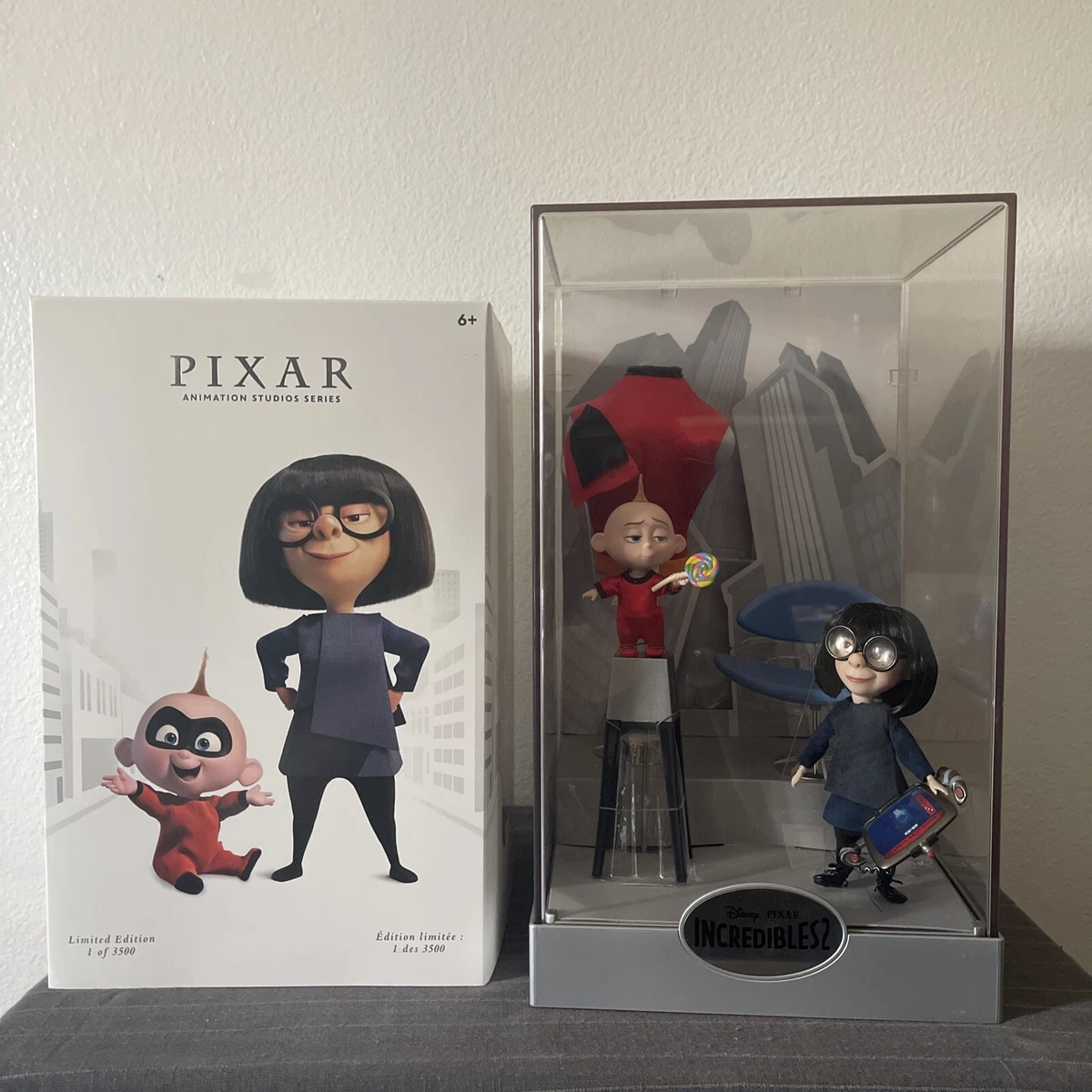 Disney designer collection incredibles hotsell
