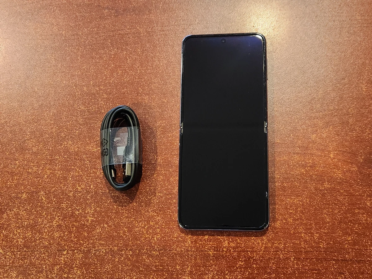 Samsung Galaxy Z Flip 4 SM-F721U - 256GB - Bora Purple (Verizon
