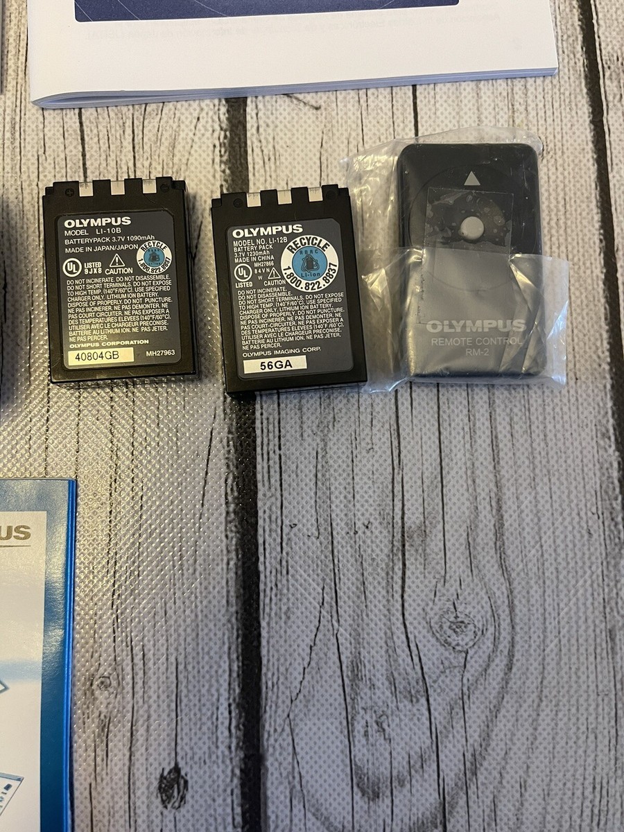 Olympus Digital Camera Stylus 410 Digitac w/ Remote Batteries