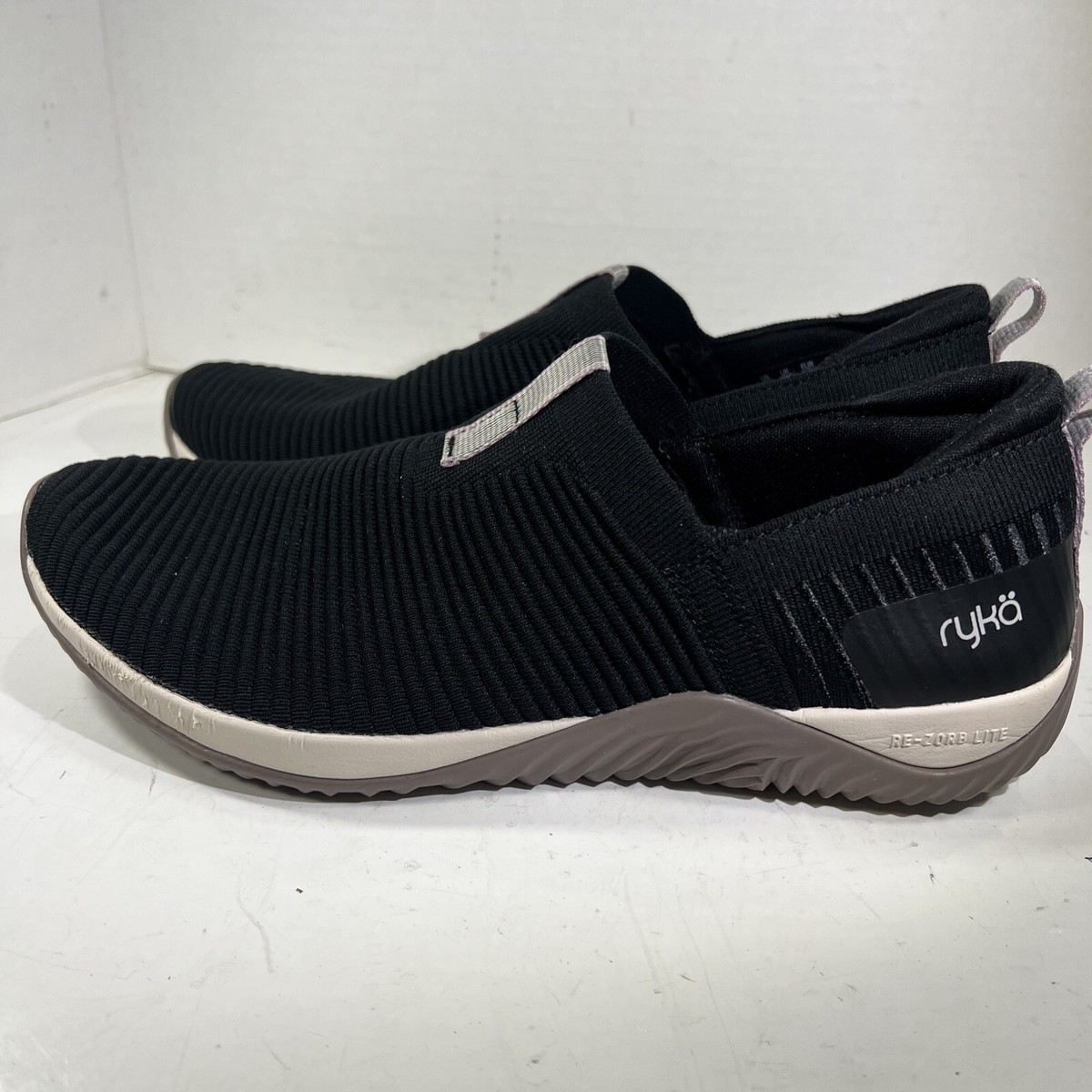 Ryka Womens Echo Knit slip On Sneaker Arch Support Black Sz 10