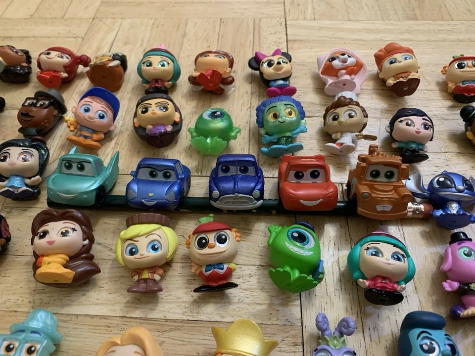 Disney Doorables - Lote de 128+ Figuras - Serie Mixta 8, 9, 10 - Algunos Duplicados Foto 2 de 4