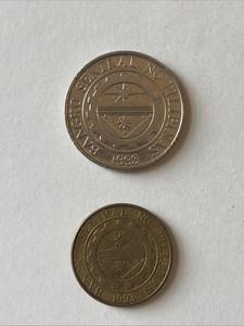 2004 Philippines Coins-1 Piso and 25 Sentimos-Circulated