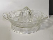 Vintage Glass Citrus Squeeze Juicer With Finger Handle Swirl Mid Century Retro