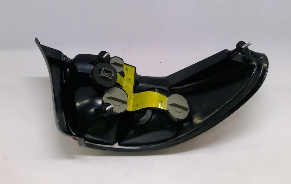 FITS 1995-2000 CHRYSLER CIRRUS TAIL STOP TURN LAMP 4814360AC - NEW OEM - Image 2 of 3