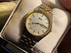 Seiko 7n43-9048 mens watch new batt box gold silver tone runs good award engrave