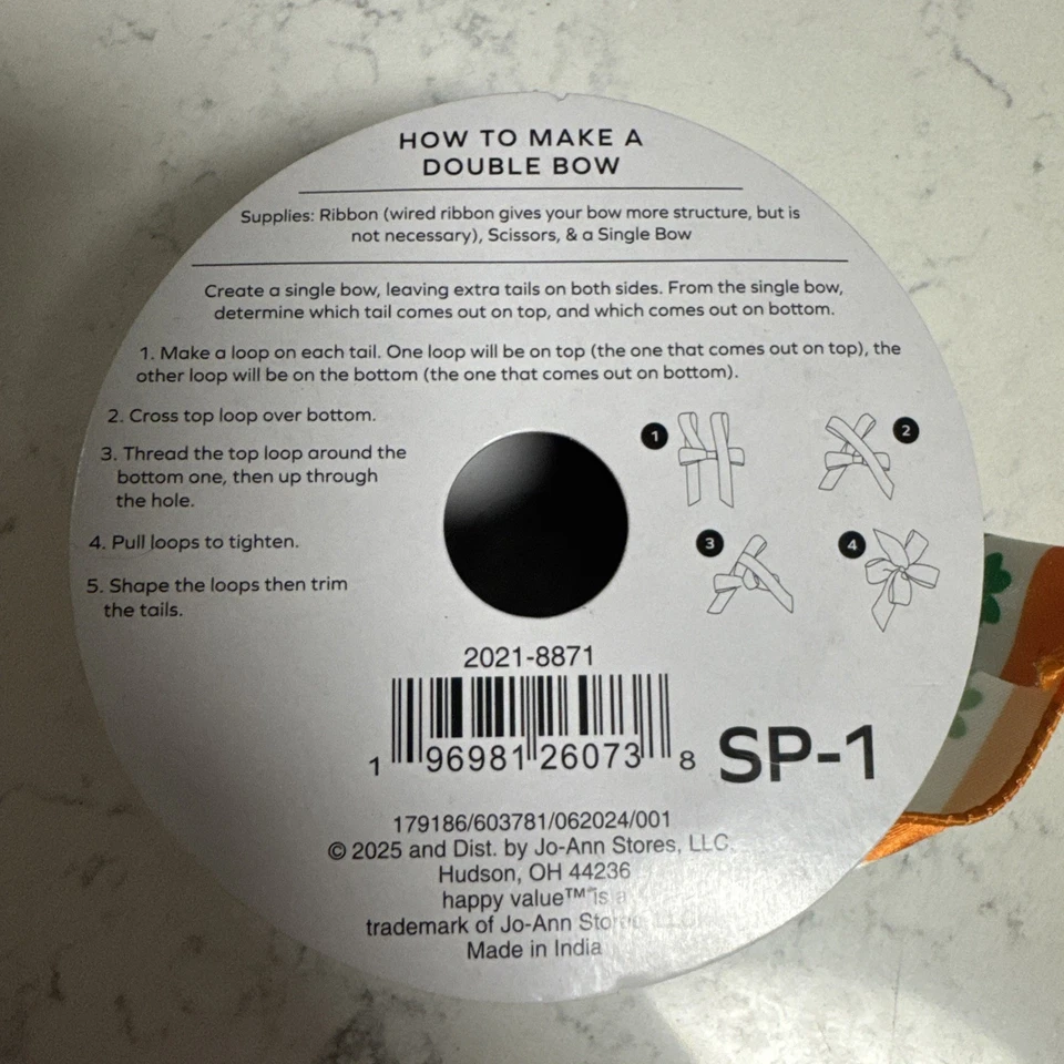 ST. PATRICK’S DAY Wire Edge RIBBON 1.5”x 4 Yds GREEN/ORANGE/WHITE & Shamrocks - Image 4 of 4