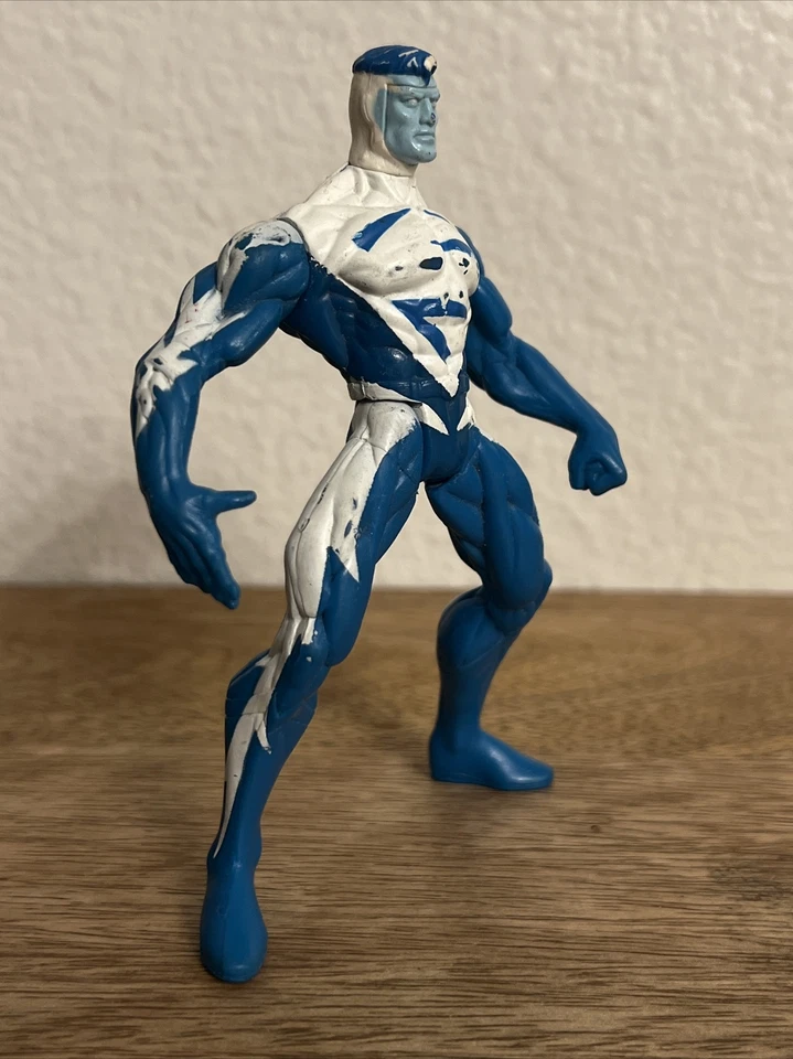"Figura de acción de plástico Blue Superman traje azul y blanco DC Comics de 5"" de colección juguete 1998" Foto 3 de 4