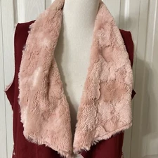 Davi & Dani Faux Suede Vest Sz M Open Front Collared Soft Sherpa Lining