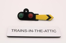 LIONEL MTH 151 SEMAPHORE ARM WITH RED  GREEN LENS. PART 151-11 NEW