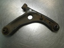 Triangle de suspension Toyota AYGO