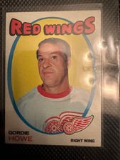 All time hockey legend.   1971 TOPPS 70 GORDIE HOWE 