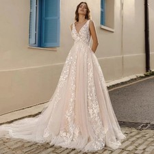 Elegant Wedding Dresses V Neck Applique Lace Sleeveless Court Train Bridal Gown