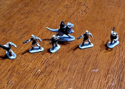 Star Wars Micro Machines Action Figure Lot Of 6. Hoth Troopers, Taun Taun Action