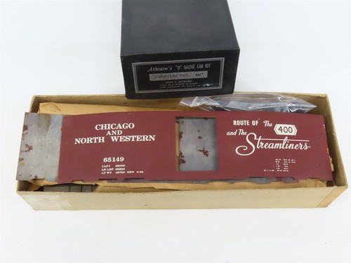 Kit Athearn de 2 rieles escala O CNW Chicago y North Western 40' coche de caja de acero #65149 | Condition: Used