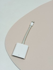 Apple Lightning SD Card Camera Reader Adapter für iPhone iPad Weiß Gut A144
