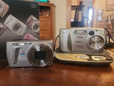 lot of two Kodak digital cameras, EasyShare M580 & EasyShare CX4230