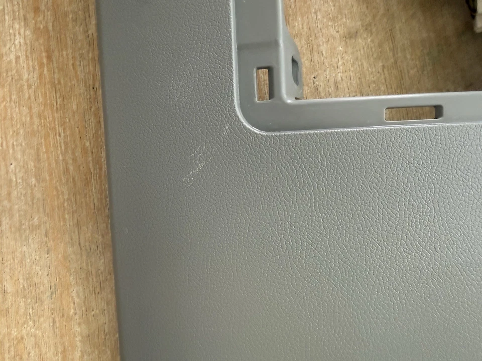 HYUNDAI ACCENT 2011-2017 PANEL DE TABLERO INFERIOR rodillera refuerzo gris gris Foto 4 de 4