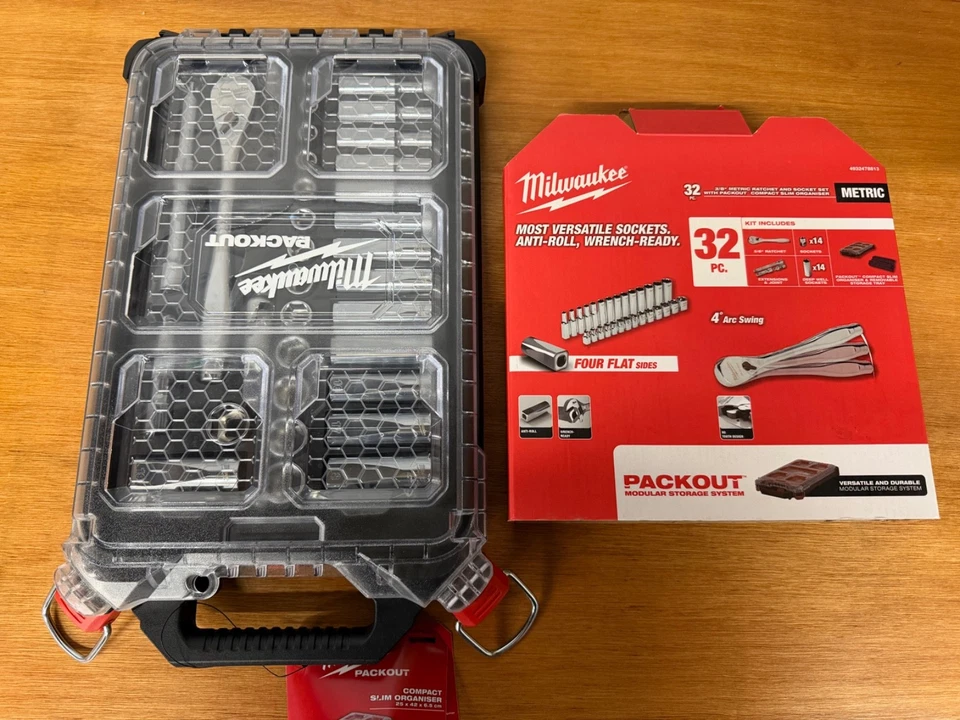 Milwaukee PACKOUT 32 Piece 3/8" Metric Ratchet & Socket Set 4932478813 - Image 4 of 4