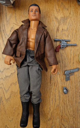 3 X 1990's Action Man With Fuzzy Hair Moon Buggy Outfits & Weapons - Picture 2 of 4