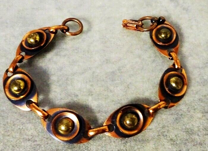 Vintage Solid Copper Rosettes Design Linked Panel… - image 1