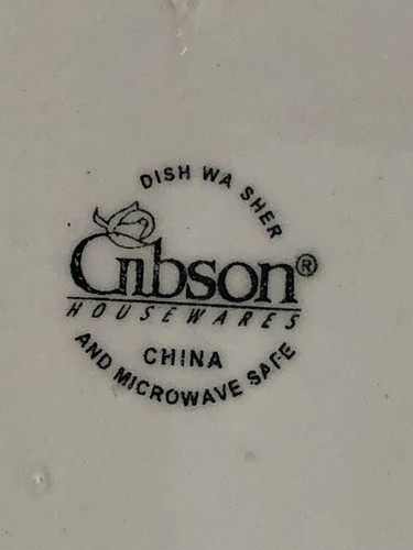 Gibson Housewares Christmas Dessert Plate Red with Snowman Stars & Snowballs 8" - Picture 7 of 8