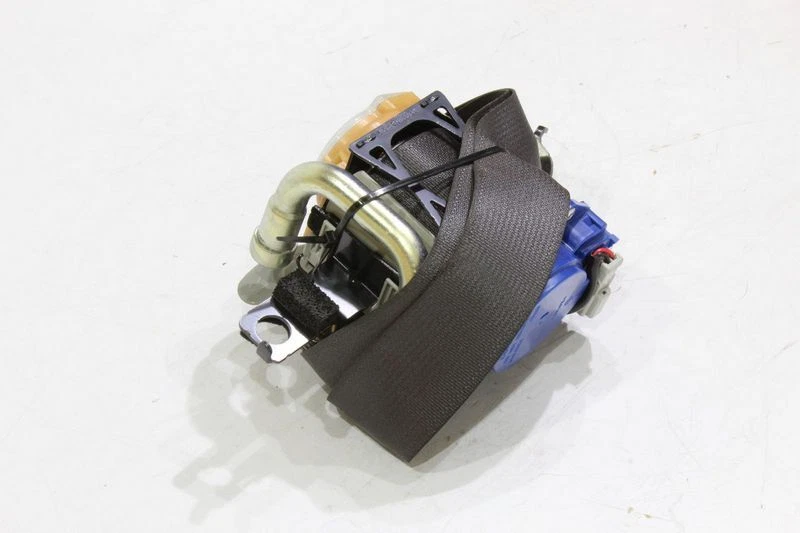 Acura RLX 2014-2016 retractor de cinturón de seguridad delantero negro Advance (mercado de EE. UU.) Foto 4 de 4